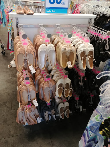 Shopping Mall «Vernon Hills Shopping Center», reviews and photos, 700 White Plains Post Road, Eastchester, NY 10709, USA