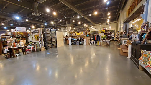 Candle Store «Warm Glow Candle Store», reviews and photos, 2131 N Centerville Rd, Centerville, IN 47330, USA