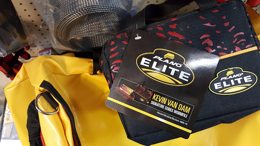 Outdoor Sports Store «The Outdoorsman Sport Shop», reviews and photos, 1010 S State Rd 135, Greenwood, IN 46143, USA