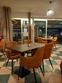 Atmosphère du Restaurant français Le Cul de Poule à L'Aiguillon-la-Presqu'île - n°5