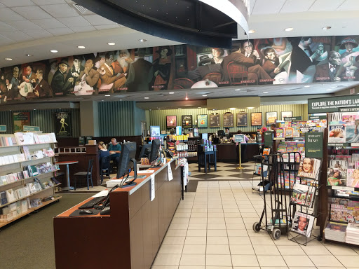 Book Store «Barnes & Noble», reviews and photos, 850 Inspiration Dr, Wilmington, NC 28405, USA