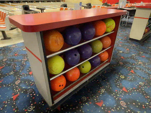 Snack Bar «Classic Lanes», reviews and photos, 1840 Military Rd, Buffalo, NY 14217, USA