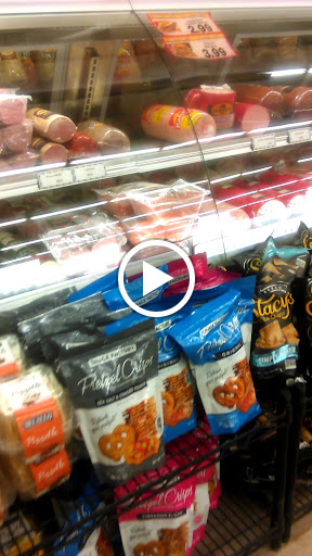 Supermarket «Foodland», reviews and photos, 701 Donner Ave, Monessen, PA 15062, USA