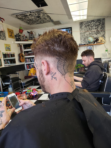 Barber Shop «Davis Barber Shop», reviews and photos, 209 G St, Davis, CA 95616, USA