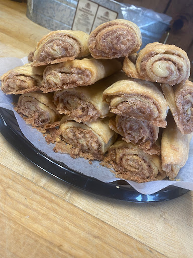 Gourmet Grocery Store «Nodines Gourmet Store», reviews and photos, 39 North St, Goshen, CT 06756, USA