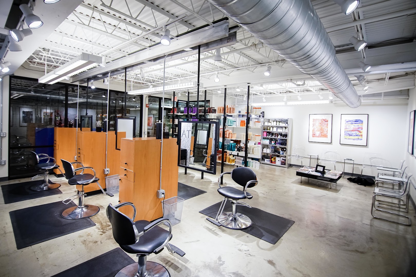 Andrew Leo Hair Salon