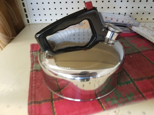 Thrift Store «The Salvation Army Family Store & Donation Center», reviews and photos, 6715 Dempster St, Morton Grove, IL 60053, USA