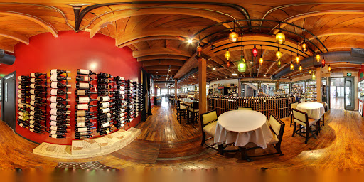 Wine Bar «Packing House Wines», reviews and photos, 540 W 1st St, Claremont, CA 91711, USA