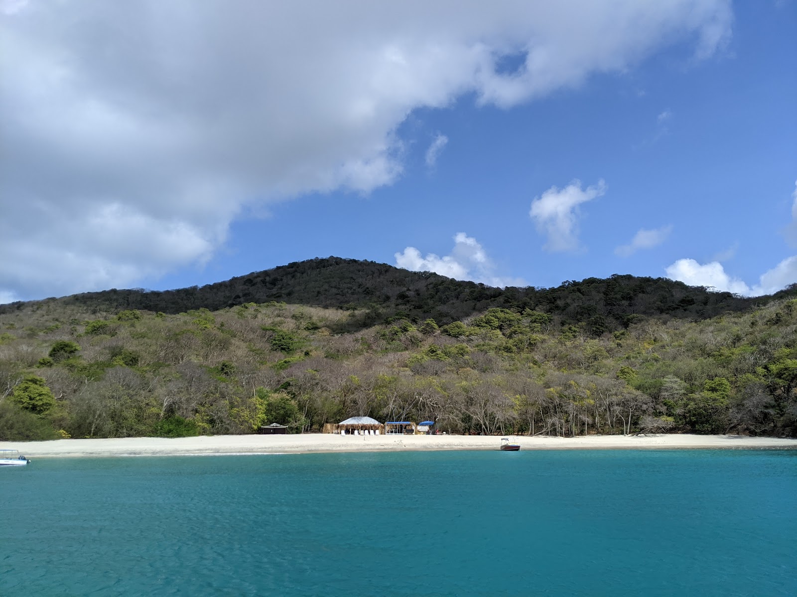 Photo of Anse La Roche Bay beach with turquoise pure water surface