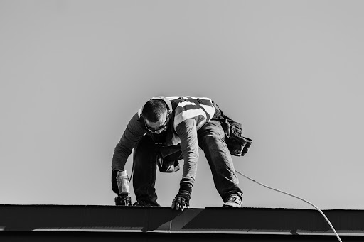 Roofing Contractor «Hoyt Exteriors, inc Roofing, Siding, Decks and Windows», reviews and photos, 15112 Galaxie Ave, Apple Valley, MN 55124, USA