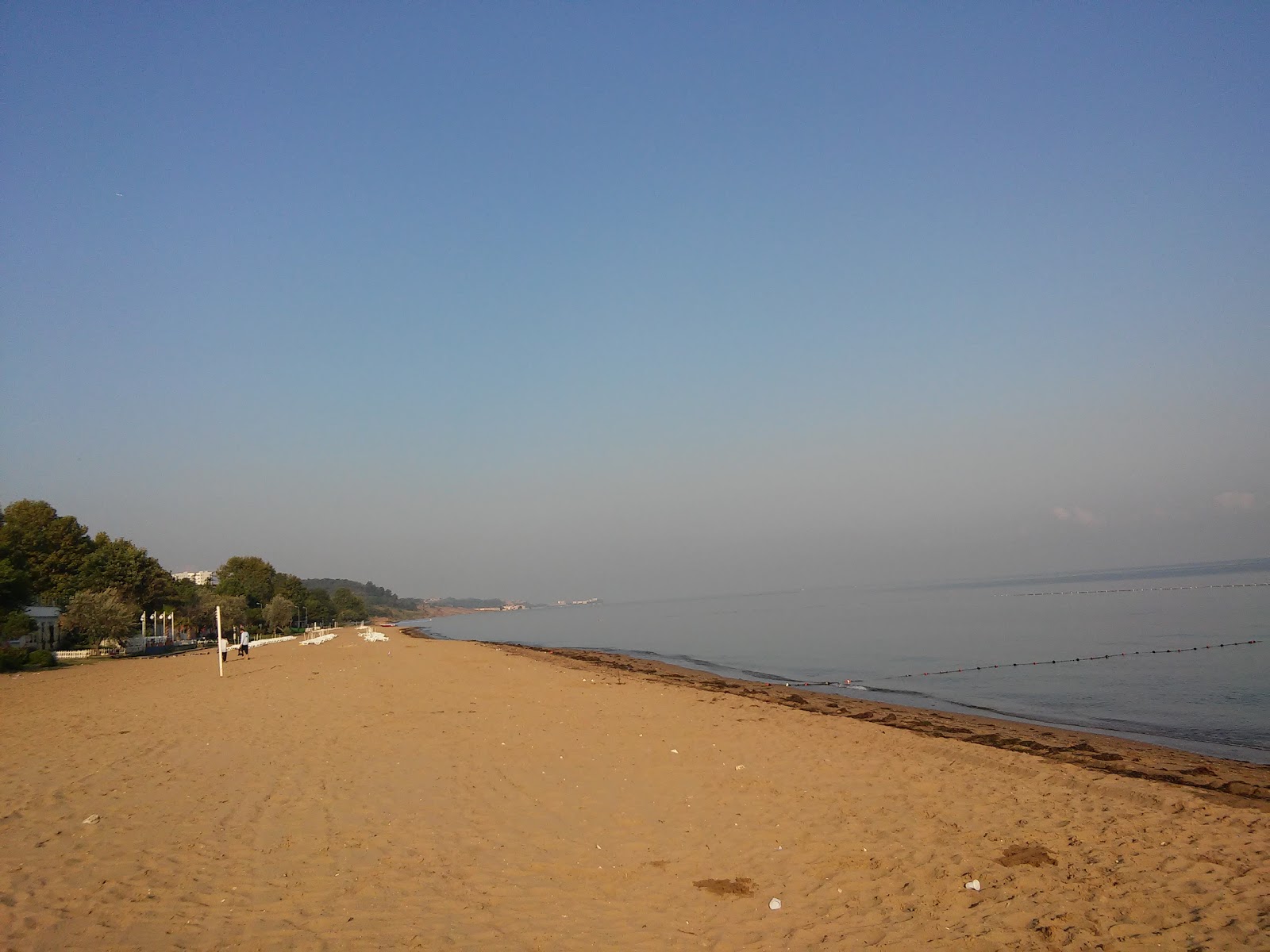 Foto di Yalova Plaji area del resort sulla spiaggia