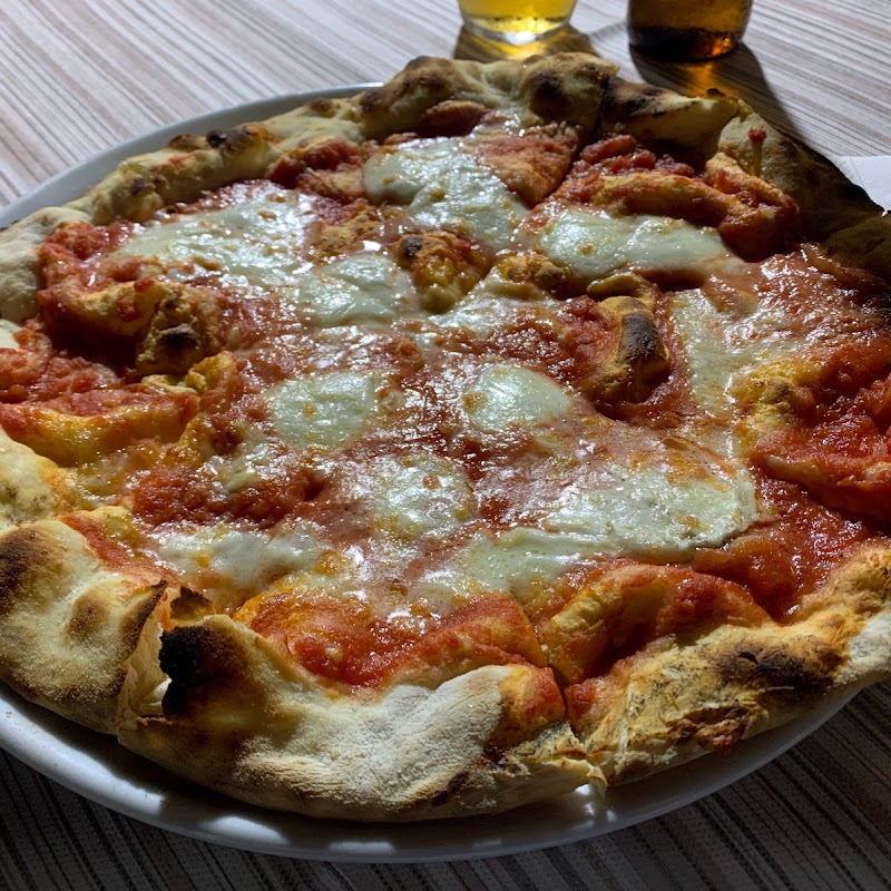 Titto's pizza focene
