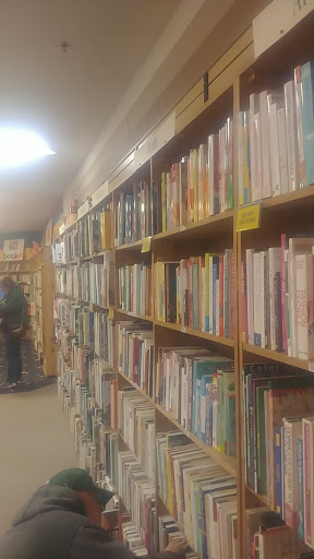 Book Store «Half Price Books Outlet», reviews and photos, 1520 Cooper Point Rd SW, Olympia, WA 98502, USA