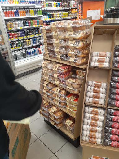 Convenience Store «7-Eleven», reviews and photos, 451 Centre St, Jamaica Plain, MA 02130, USA