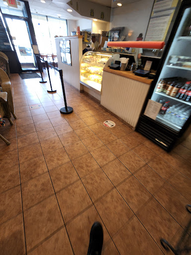 Shopping Mall «Lincoln Court Shopping Center», reviews and photos, 215 Lancaster Ave, Frazer, PA 19355, USA