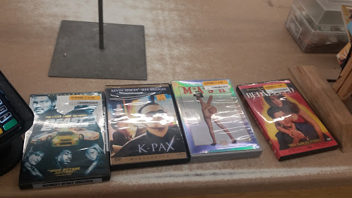 Book Store «Half Price Books», reviews and photos, 31 Orland Square Dr, Orland Park, IL 60462, USA