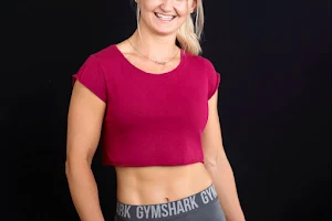 Muscle UP Coaching by Nadine Schulz I Personal Training & Calisthenics Coaching image