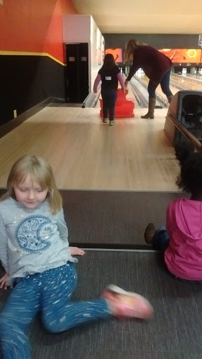 Bowling Alley «Bowl Haven Lanes», reviews and photos, 3003 Washington Ave, Alton, IL 62002, USA