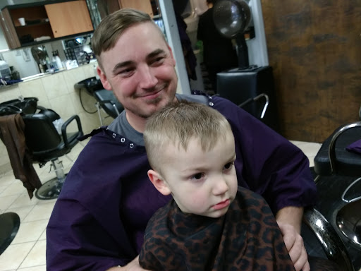 Beauty Salon «Quick Cuts Family Hair Care», reviews and photos, 7249 W Greenfield Ave, Milwaukee, WI 53214, USA