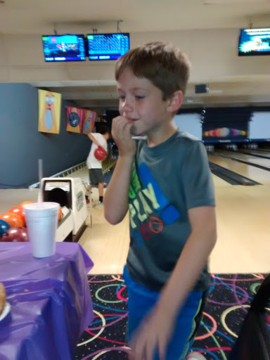 Bowling Alley «Pin Twist Family Entertainment Center», reviews and photos, 308 TX-46, Seguin, TX 78155, USA