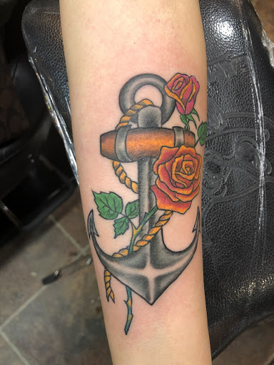 Tattoo Shop «Sol Maya Tattoo», reviews and photos, 5205 W Mississippi Ave, Lakewood, CO 80226, USA