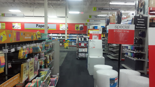 Office Supply Store «Staples», reviews and photos, 265 Chelmsford St, Chelmsford, MA 01824, USA