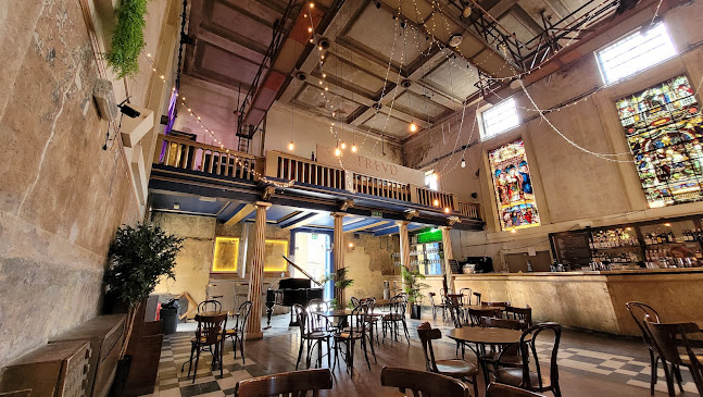 Freud Cafe Bar - Pub