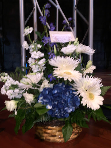 Florist «Blossom Flower Shop», reviews and photos, 906 N Frazier St, Conroe, TX 77301, USA