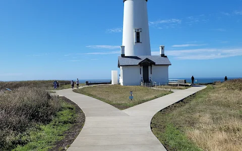 Yaquina Head Lighthouse image