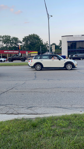 Ice Cream Shop «Oberweis Ice Cream and Dairy Store», reviews and photos, 32808 Woodward Ave, Royal Oak, MI 48073, USA