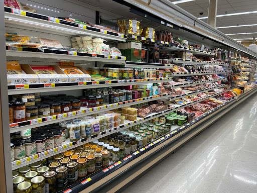 Grocery Store «Harvest Market», reviews and photos, 171 Boatyard Drive, Fort Bragg, CA 95437, USA