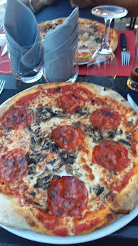 Pizza du Restaurant & pizzeria ASCOLI à Saint-Cyprien - n°18