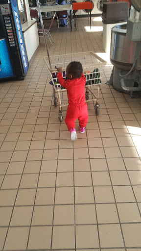 Dry Cleaner «Everclean Dry Cleaners and Laundry», reviews and photos, 2247 Center Rd, Burton, MI 48519, USA