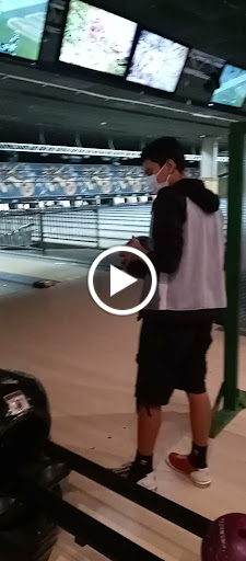 Bowling Alley «Chaparral 300 - We may close 1 hour early Sun-Thurs depending on volume, please call for details.», reviews and photos, 4191 Chino Hills Pkwy, Chino Hills, CA 91709, USA