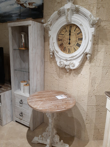 Furniture Store «City Furniture Fort Myers», reviews and photos, 9951 Interstate Commerce Dr, Fort Myers, FL 33913, USA