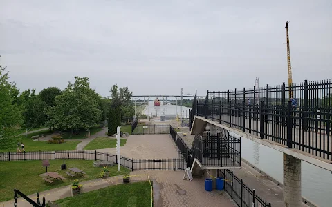 Welland Canal Lookout image