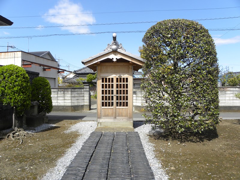 三社稲荷神社