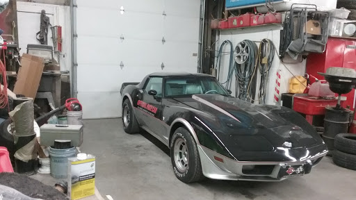 Auto Body Shop «Maaco Collision Repair & Auto Painting», reviews and photos, 1998 NW 92nd Ct, Clive, IA 50325, USA