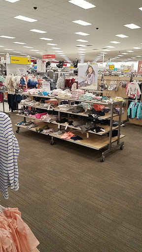 Department Store «Target», reviews and photos, 100 Grand Hill Pl, Holly Springs, NC 27540, USA