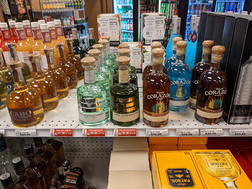 Liquor Store «North Salem Beverage», reviews and photos, 2829 Lancaster Dr NE, Salem, OR 97305, USA
