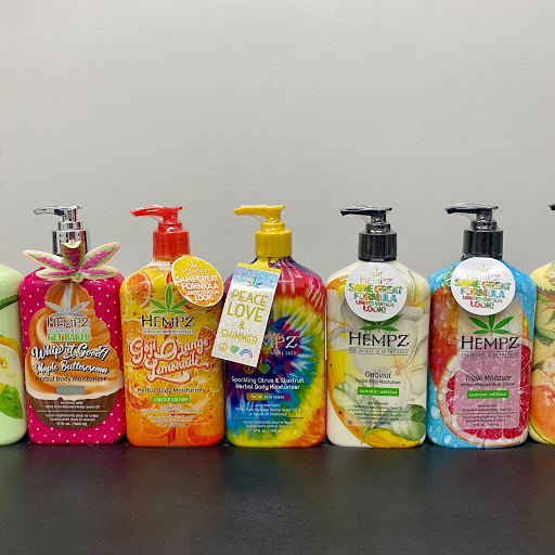 Beauty Supply Store «Kut N Beauty», reviews and photos, 2050 W Whittier Blvd, La Habra, CA 90631, USA