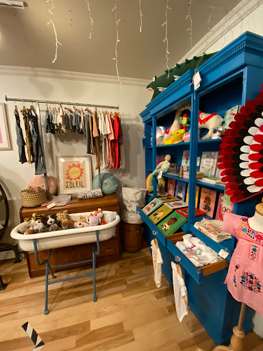 Boutique «The Little Apple», reviews and photos, 4361 Main St, Philadelphia, PA 19127, USA