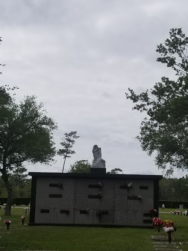 Funeral Home «Palms Woodlawn Funeral Home», reviews and photos, 27100 Old Dixie Hwy, Homestead, FL 33032, USA