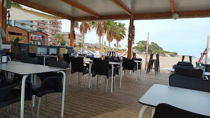 Anchor Point Beach Bar & Lounge Restaurant - 08397 Pineda de Mar, Barcelona, Spain