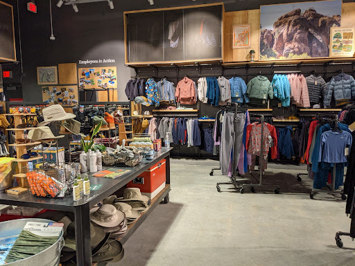 Camping Store «REI», reviews and photos, 2450 Charleston Rd, Mountain View, CA 94043, USA