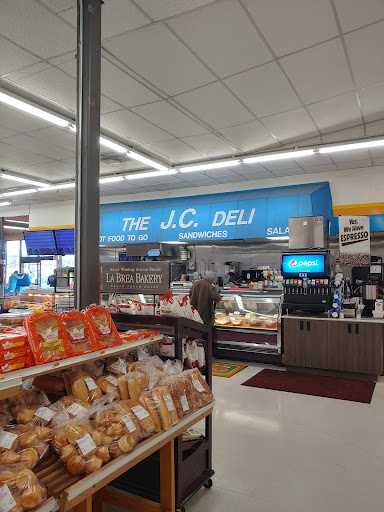 Grocery Store «JC Market Thriftway», reviews and photos, 107 North Coast Highway, Newport, OR 97365, USA