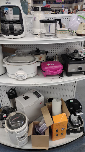 Thrift Store «Goodwill Industries of the Chesapeake, Inc.», reviews and photos