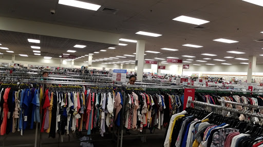 Clothing Store «Burlington Coat Factory», reviews and photos, 233 Broad St, Bridgewater, MA 02324, USA