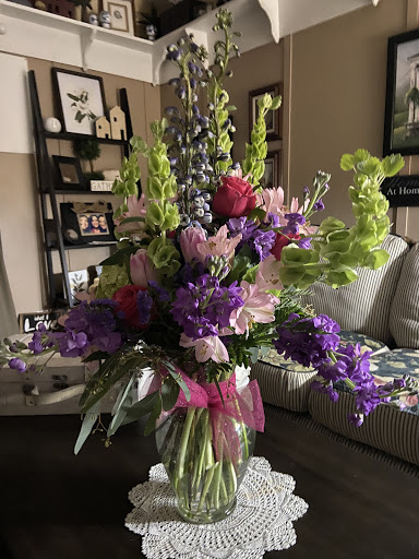 Florist «Accents With Love», reviews and photos, 173 N Lowry St, Smyrna, TN 37167, USA