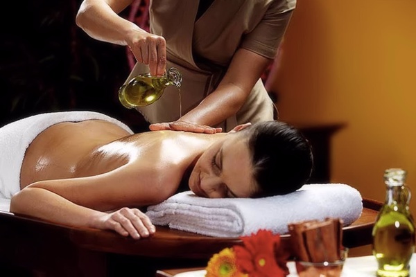 Chiang Mai Thai Massage - Massagetherapeut